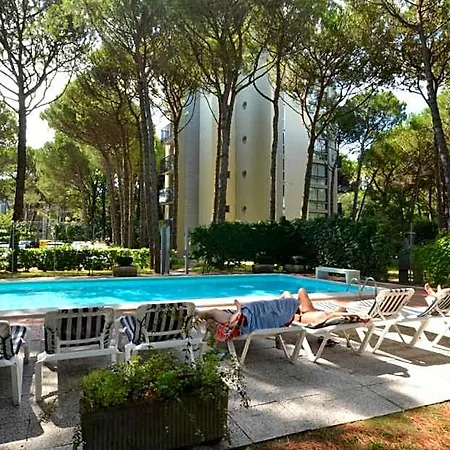Hotel Wonderful And Welcoming 4*